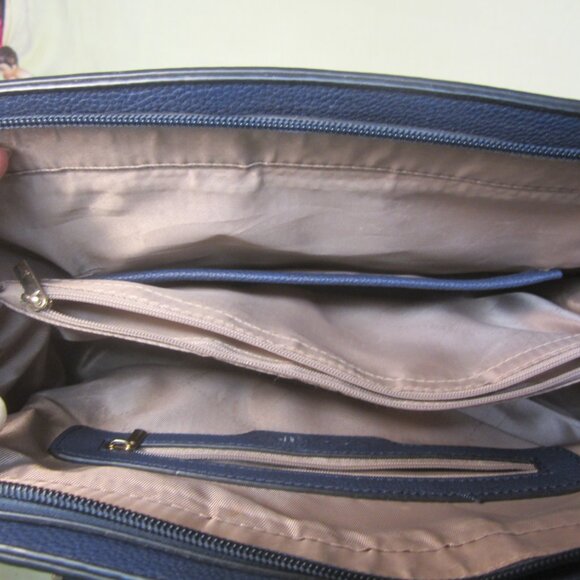 VTG DASEIN TOTE BLUE, GOLD TONE ACCENTS, PADLOCK CHARM - Picture 5 of 8